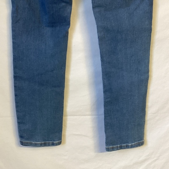 Fashion Nova Women's Blue All The Booty Ripped Skinny Jeans Size 9 - Picture 7 of 12
